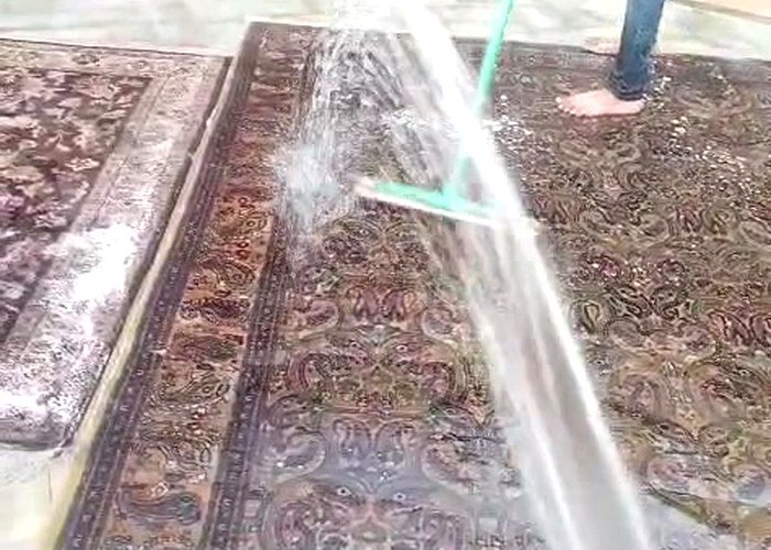 Carpet washing service by Makhdoom Services deep cleaning team